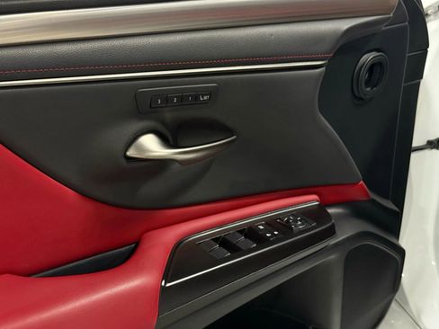 Used 2019 Lexus ES 350 F Sport image 12