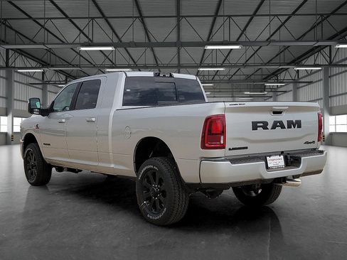 New 2026 RAM 2500 Laramie w/ Night Edition AWD/4WD image 3