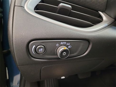 Used 2024 Chevrolet Malibu LT image 27