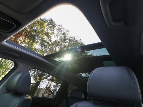 Used 2022 Hyundai Santa Fe Limited image 21