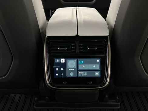 Used 2023 Rivian R1T Adventure AWD/4WD image 28