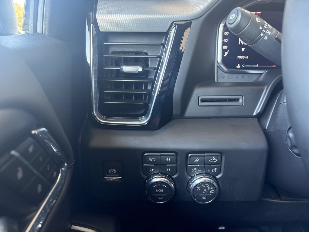 Certified 2026 GMC Sierra 1500 Denali AWD/4WD image 18