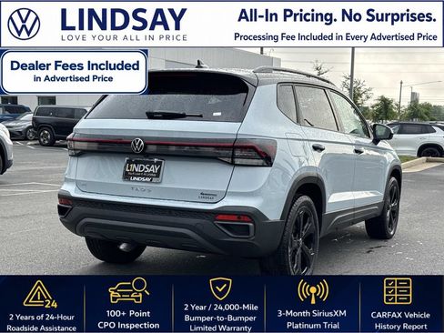 Used 2025 Volkswagen Taos SE AWD/4WD image 3