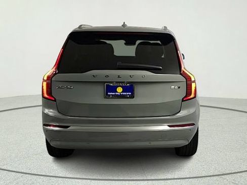 New 2026 Volvo XC90 B6 Plus w/ Protection Package Premier AWD/4WD image 6