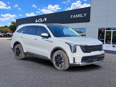 New 2026 Kia Sorento S w/ S Panoramic Sunroof Package