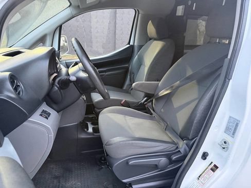 Used 2017 Nissan NV200 SV w/ Technology Package FWD image 8