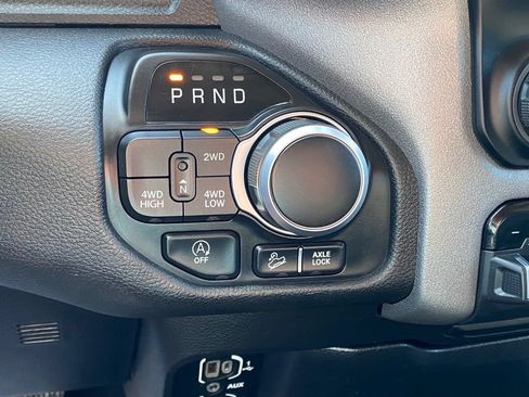 Used 2020 RAM 1500 Tradesman AWD/4WD image 27