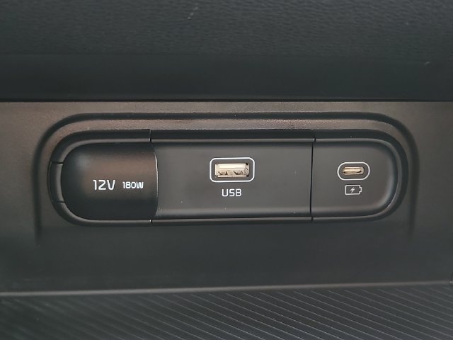 Certified 2023 Kia Sportage LX AWD/4WD image 30