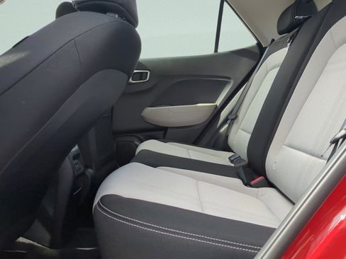 New 2026 Hyundai Venue SEL FWD image 13