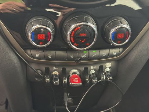 Used 2019 MINI Cooper Countryman S w/ Premium Package FWD image 17