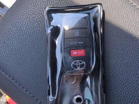 Used 2025 Toyota Camry XSE FWD image 35