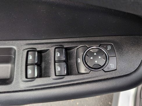 Used 2022 Ford Edge SEL w/ Convenience Package image 14