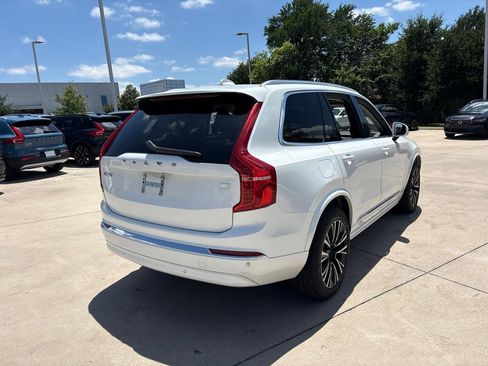 Used 2023 Volvo XC90 T8 Core AWD/4WD image 5