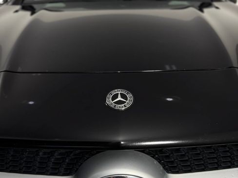 Used 2018 Mercedes-Benz CLA 250 4MATIC w/ Premium Package image 32