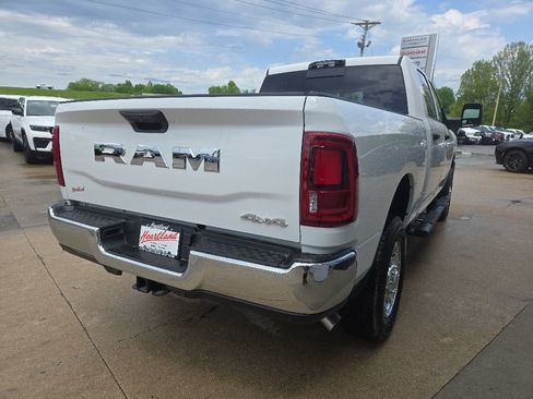 New 2026 RAM 2500 Tradesman AWD/4WD image 10