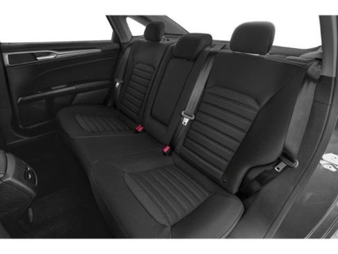 Used 2019 Ford Fusion SE w/ Equipment Group 151A image 13