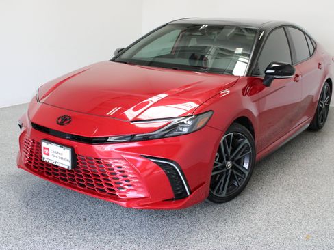 Used 2026 Toyota Camry XSE FWD image 2