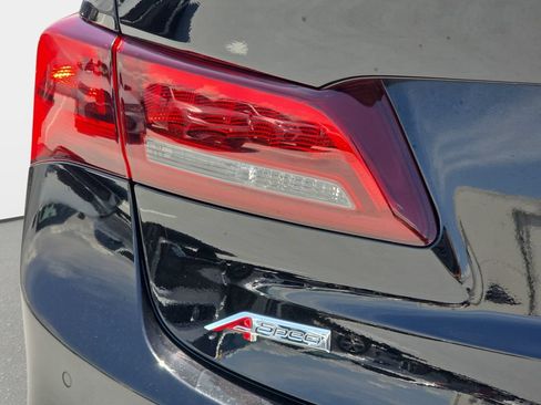Used 2018 Acura TLX V6 w/ Technology & A-SPEC Pkg FWD image 26