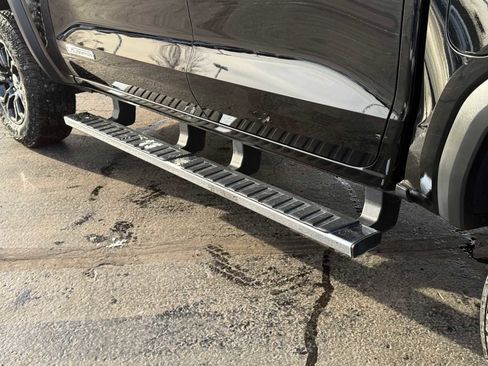 Used 2024 GMC Canyon Elevation w/ Convenience Package image 11