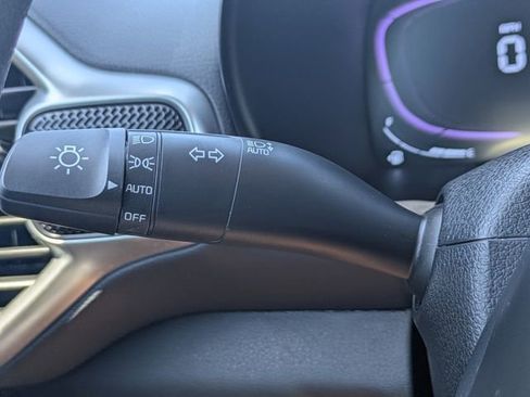 Used 2025 Kia Soul LX FWD image 25