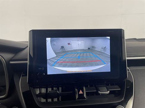 Used 2023 Toyota Corolla XSE FWD image 17