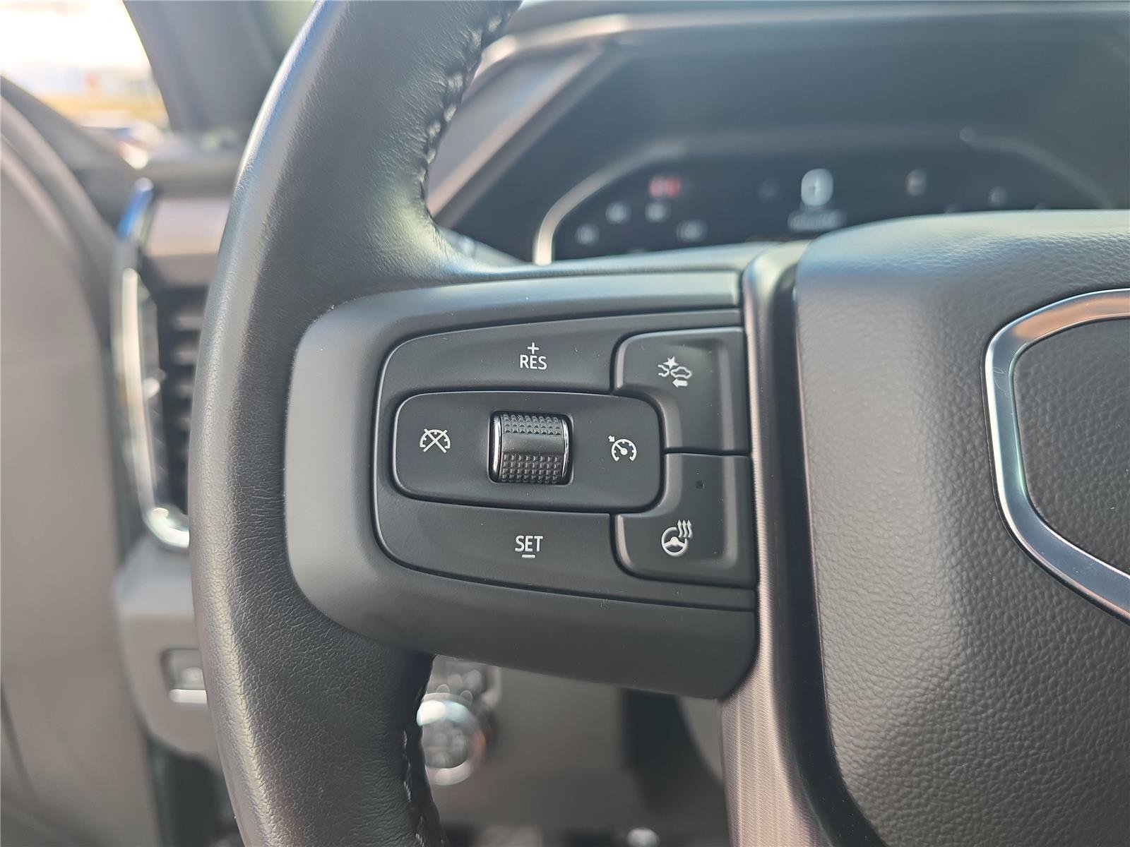 Used 2024 GMC Sierra 3500 Denali Ultimate AWD/4WD image 24