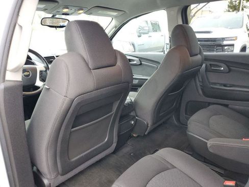 Used 2011 Chevrolet Traverse LT w/ Personal Connectivity Package image 26