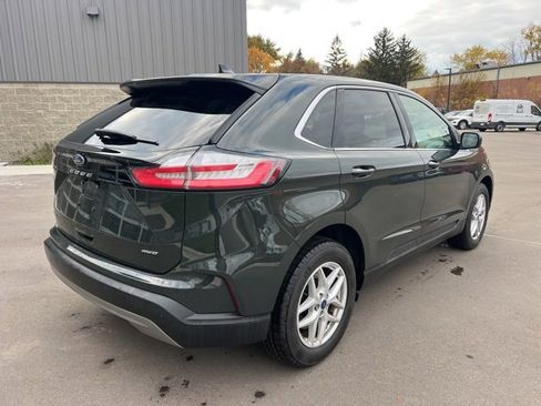 Used 2022 Ford Edge SEL w/ Convenience Package image 5