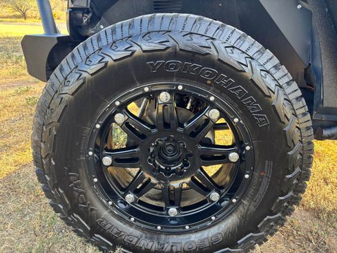 Used 2017 Jeep Wrangler Unlimited Sport w/ Quick Order Package 24S image 17