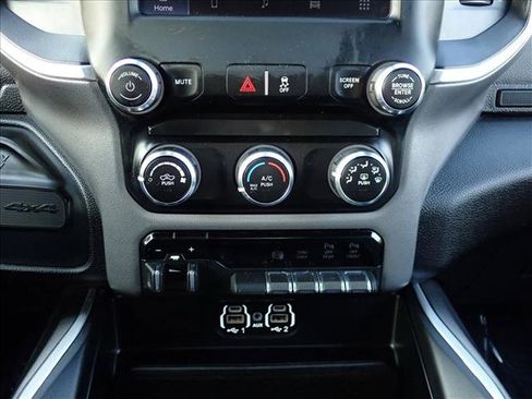 Used 2024 RAM 2500 Big Horn w/ Off Road Package image 17