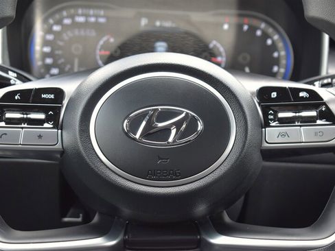 Used 2023 Hyundai Santa Cruz SEL AWD/4WD image 15