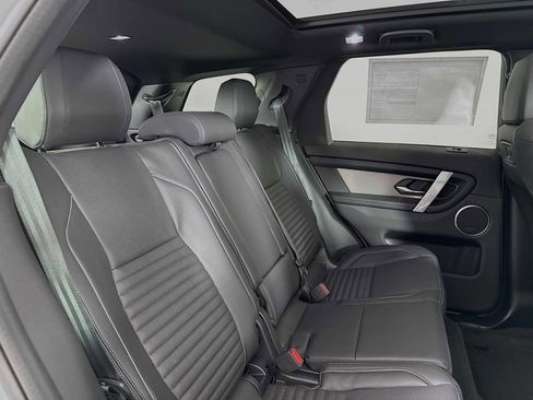 New 2026 Land Rover Discovery Sport Landmark image 26
