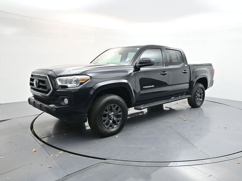 Used 2020 Toyota Tacoma SR5 image 1