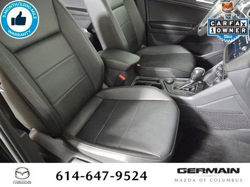 Used 2020 Volkswagen Tiguan SE w/ Panoramic Sunroof Package image 29