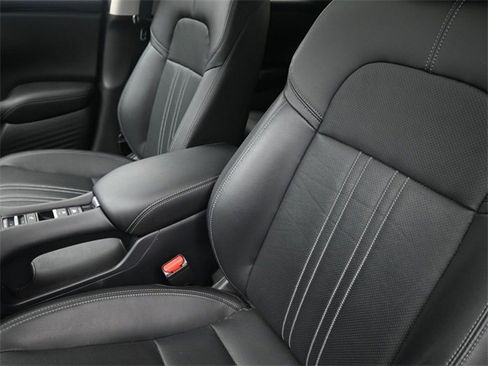 Used 2023 Honda HR-V EX-L image 18