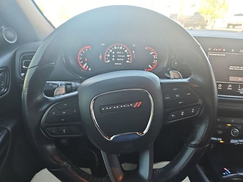 Used 2021 Dodge Durango R/T w/ Technology Group AWD/4WD image 18