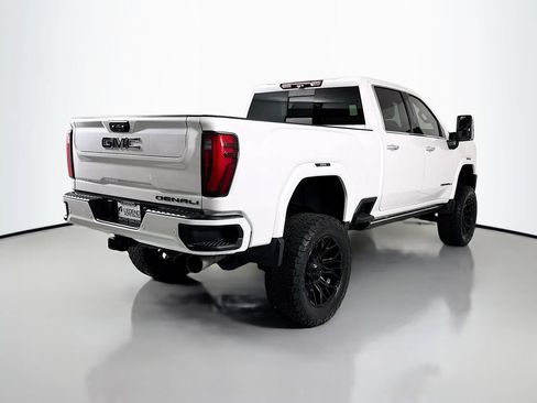 Used 2024 GMC Sierra 2500 Denali w/ Denali Reserve Package AWD/4WD image 5