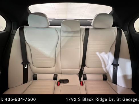 Used 2025 Mercedes-Benz C 300 4MATIC Sedan image 24