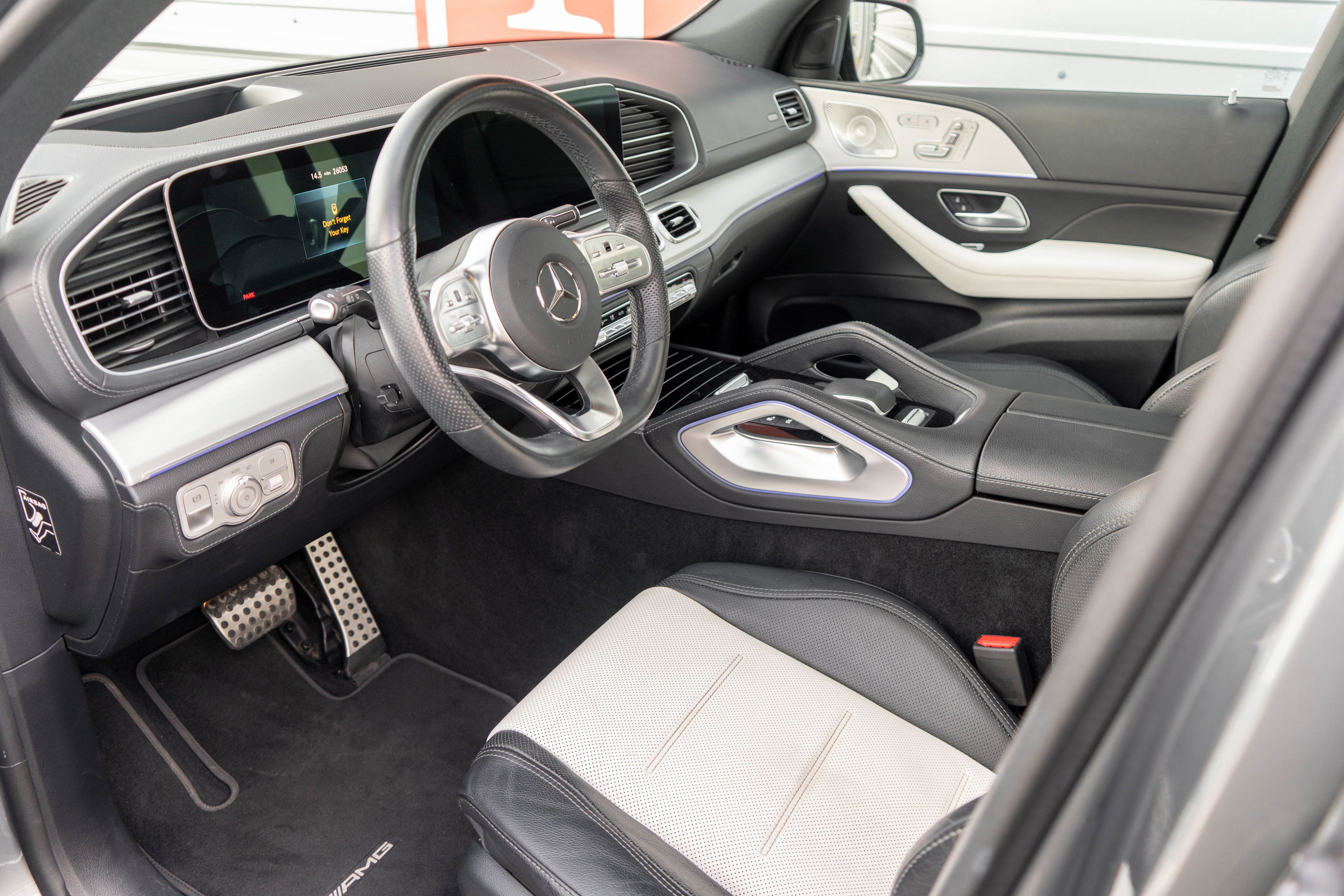 Used 2023 Mercedes-Benz GLE 580 4MATIC image 8
