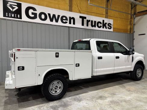 Used 2019 Ford F250 XL w/ Power Equipment Group image 6