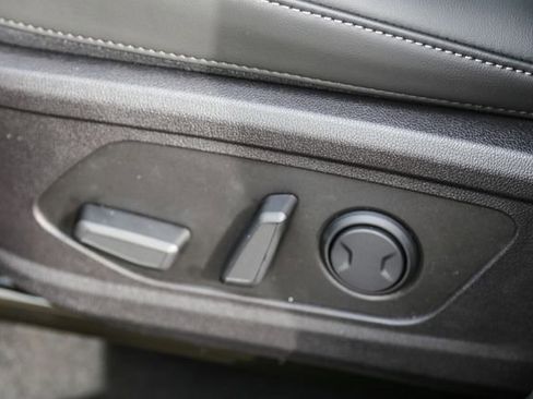 New 2025 Kia Sorento S image 23