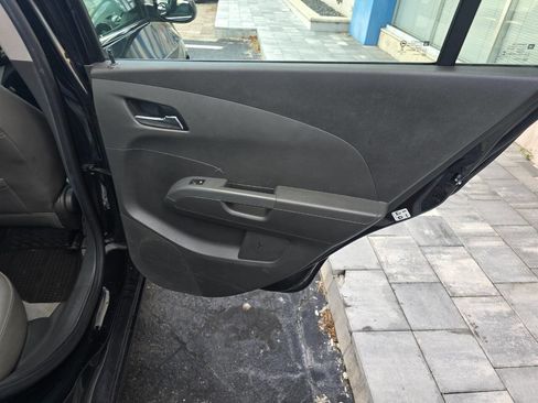 Used 2015 Chevrolet Sonic LTZ FWD image 19