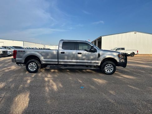 Used 2021 Ford F250 XLT w/ XLT Value Package AWD/4WD image 8
