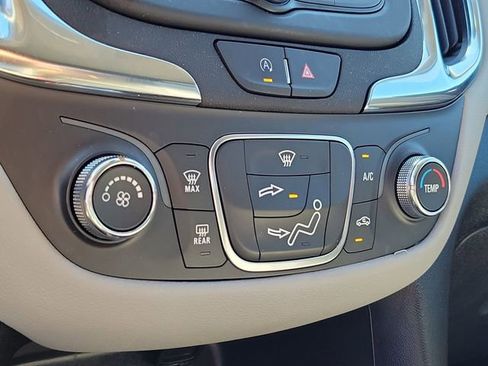 Certified 2024 Chevrolet Equinox LS w/ LS Convenience Package image 23