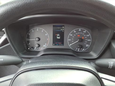 Certified 2025 Toyota Corolla LE image 18