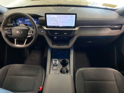 New 2026 Ford Explorer Tremor w/ Tremor Convenience Package image 13