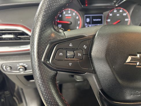 Used 2021 Chevrolet TrailBlazer RS AWD/4WD image 15