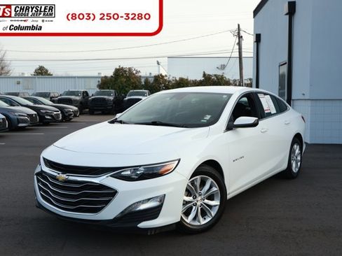 Used 2024 Chevrolet Malibu LT image 1
