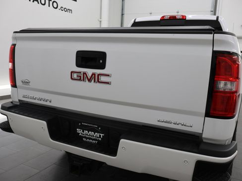 Used 2019 GMC Sierra 3500 Denali w/ Duramax Plus Package AWD/4WD image 27