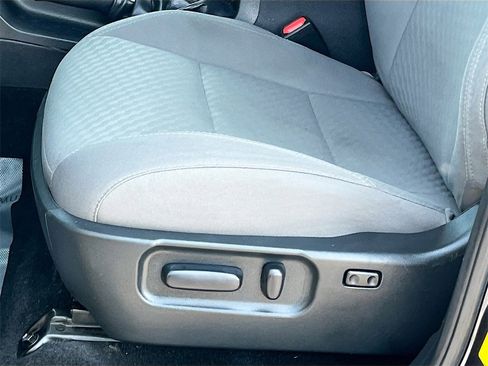 Used 2023 Toyota Tacoma SR5 image 18